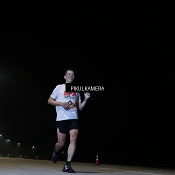 Runner Photo 7510529