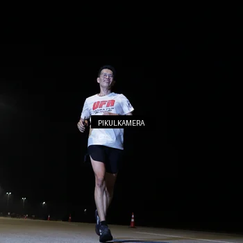 Runner Photo 7510533