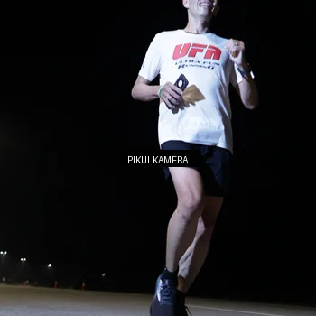 Runner Photo 7510538