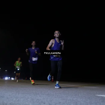 Runner Photo 7510543