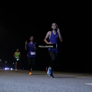 Runner Photo 7510544
