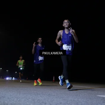 Runner Photo 7510547