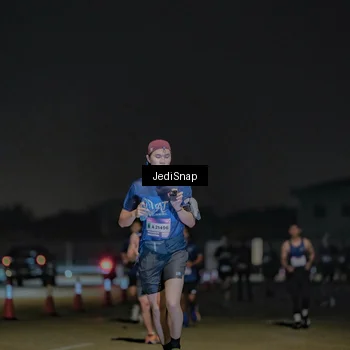 Runner Photo 7510570