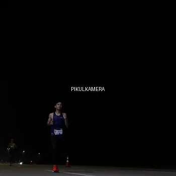 Runner Photo 7510572