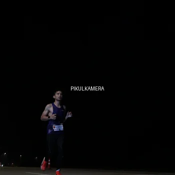 Runner Photo 7510578