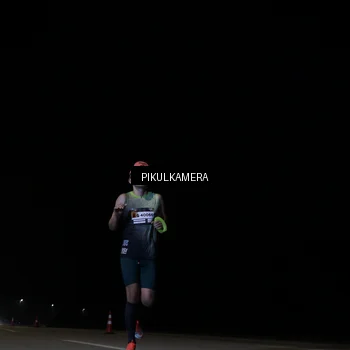 Runner Photo 7510583