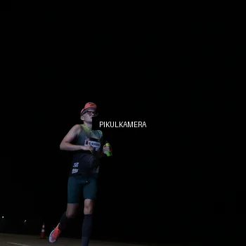 Runner Photo 7510592