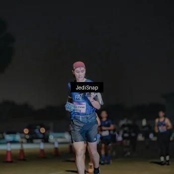 Runner Photo 7510594