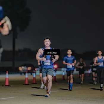 Runner Photo 7510615