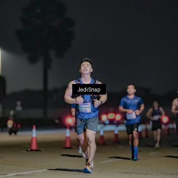 Runner Photo 7510618