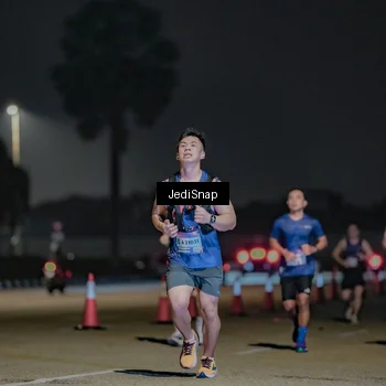 Runner Photo 7510620