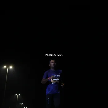 Runner Photo 7510645