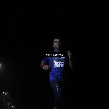 Runner Photo 7510652