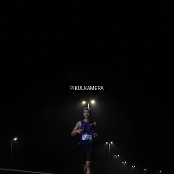 Runner Photo 7510667