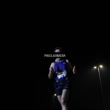 Runner Photo 7510671