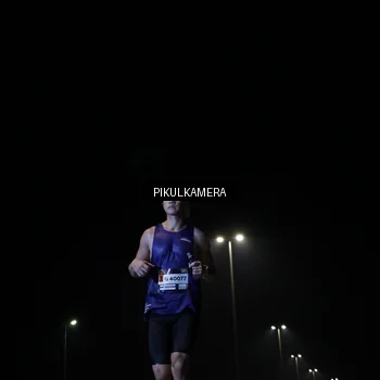 Runner Photo 7510679