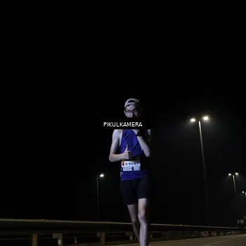 Runner Photo 7510698