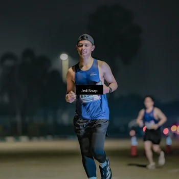 Runner Photo 7510710