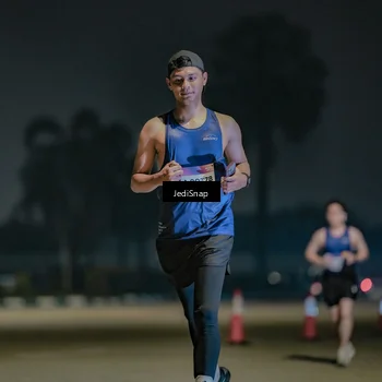 Runner Photo 7510713