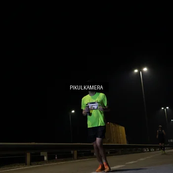 Runner Photo 7510717