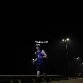 Runner Photo 7510728