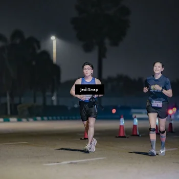 Runner Photo 7510734
