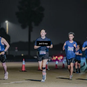 Runner Photo 7510738