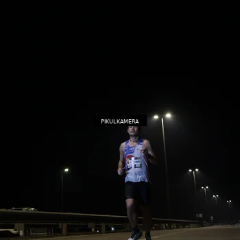 Runner Photo 7510769