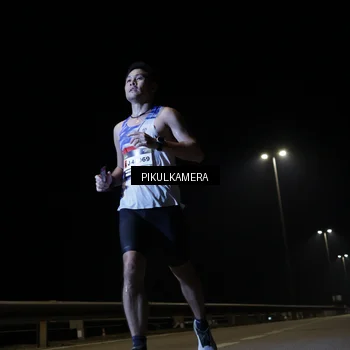 Runner Photo 7510776