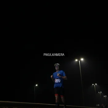 Runner Photo 7510779