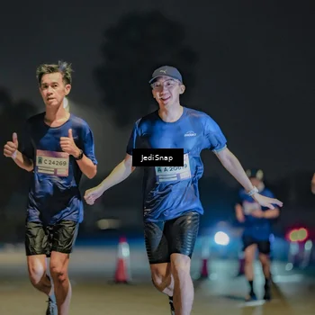 Runner Photo 7510797