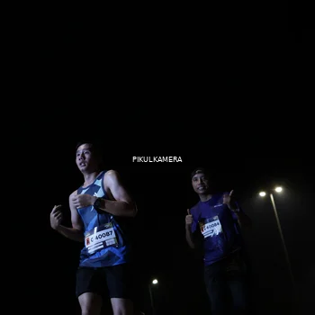 Runner Photo 7510800