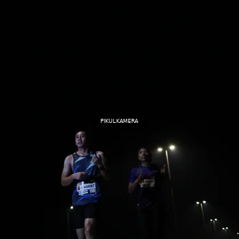 Runner Photo 7510801