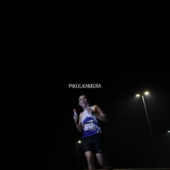 Runner Photo 7510822
