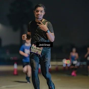 Runner Photo 7510832
