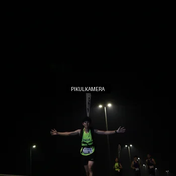 Runner Photo 7510848