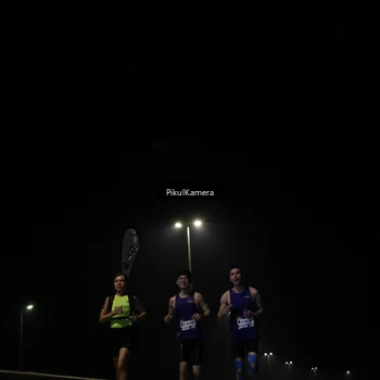 Runner Photo 7510852