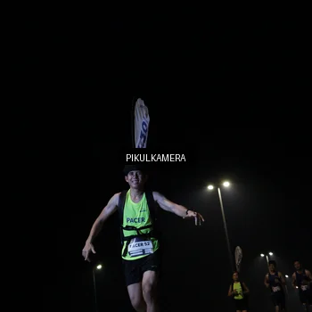 Runner Photo 7510853