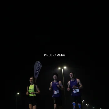 Runner Photo 7510856