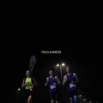 Runner Photo 7510859