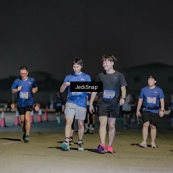 Runner Photo 7510860