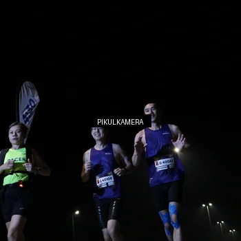 Runner Photo 7510871