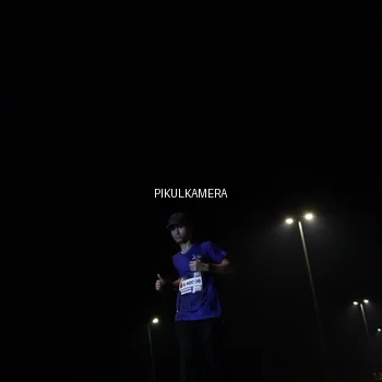 Runner Photo 7510885