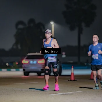 Runner Photo 7510913