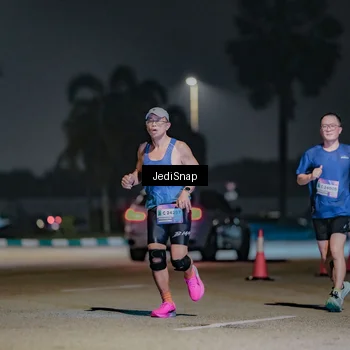 Runner Photo 7510914