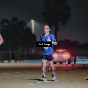Runner Photo 7510922