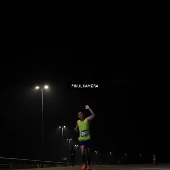 Runner Photo 7510947