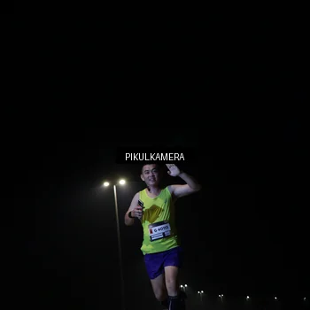 Runner Photo 7510954
