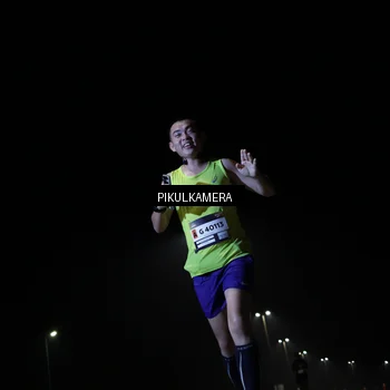 Runner Photo 7510959