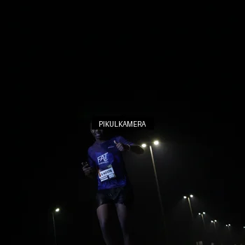 Runner Photo 7510967